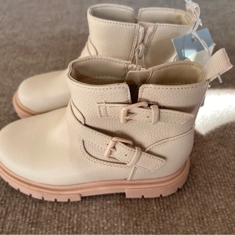 Cat & Jack Cream Kids Boots with Buckle